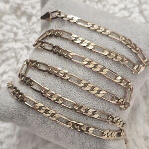 Vintage 14k Yellow Gold Figaro Chain Necklace